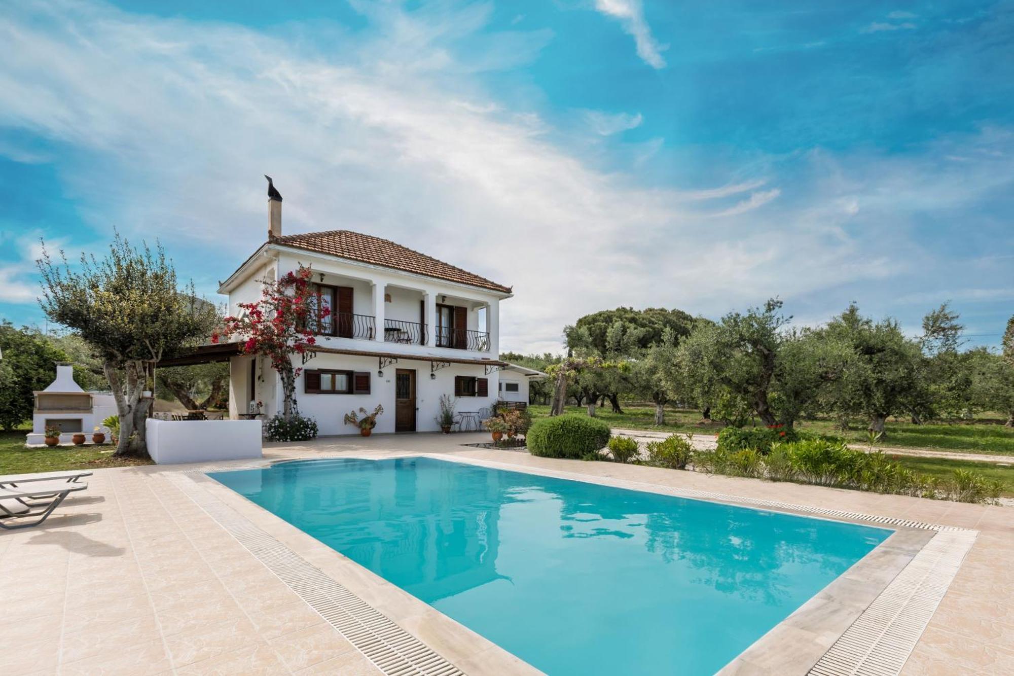 Villa Lola - 3 Bedrooms & Private Pool Lithakia  Bagian luar foto